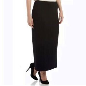 St John Basics knit skirt, size 16